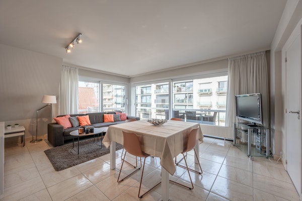 Strandappartement met 2 slaapkamers en balkon in Knokke-Heist - thumbnail 4