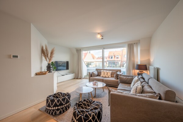 Zonnig 6-persoons appartement met dubbel terras in Knokke-Heist - thumbnail 2