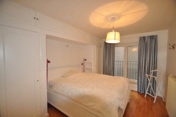 Knokke-Heist: 6-persoons hoekappartement met zeezicht op 7e verdieping - thumbnail 2