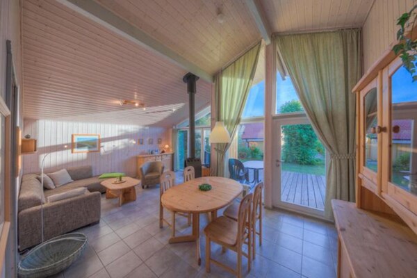 Scandinavisch vakantiehuis aan het Granzower Meer in de Mecklenburgische Seenplatte - thumbnail 2