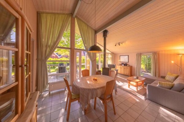 Vrijstaand vakantiehuis aan het Granzower Meer, Mecklenburgse Merenplatte - thumbnail 2