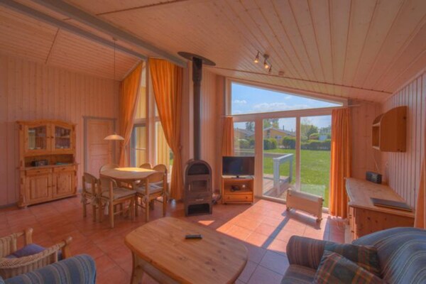 Vakantiehuis aan de Müritz met eigen strand op 400 meter - thumbnail 2