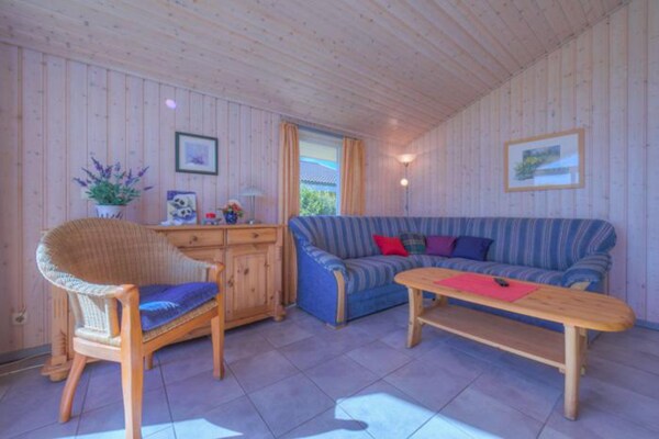 Gezinsvriendelijk vakantiehuis op 400 meter van het Müritz-strand - thumbnail 2
