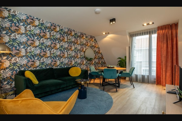 Kleurrijk appartement aan de Langstraat, 100m van strand Zoutelande - thumbnail 5