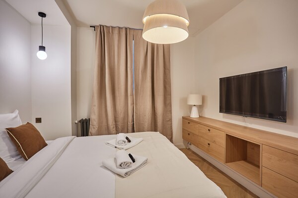 Luxe 3-slaapkamer appartement in Le Marais, airco & nieuw gerenoveerd - thumbnail 5