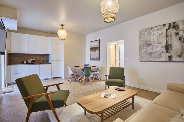 Licht designappartement nabij Bois de Vincennes in Parijs - thumbnail 2