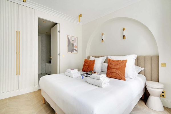 Sfeervol appartement in 17e arrondissement, vlakbij Montmartre - thumbnail 2
