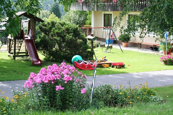 Vrijstaand boshuis voor 4 in Arnschwang met tuin, BBQ en golfligging - thumbnail 5