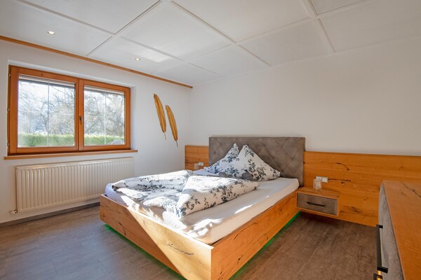 Ruim vakantiehuis voor 8 personen met whirlpool en bergzicht in Ramsau - thumbnail 4