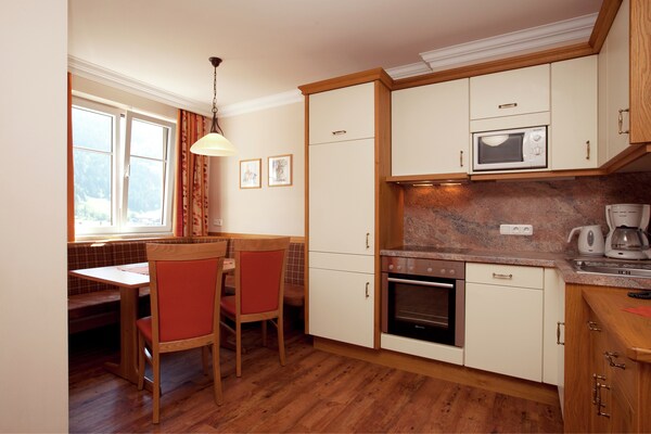 4-persoons appartement aan de piste in het centrum van Kleinarl - thumbnail 4