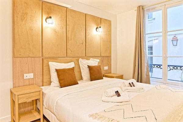 Gerenoveerd appartement in voetgangersstraat hartje Parijs – 4 personen - thumbnail 2