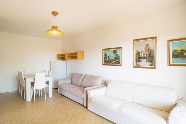 Ruim appartement voor 6 personen in Marinella, op 300m van zee - thumbnail 2
