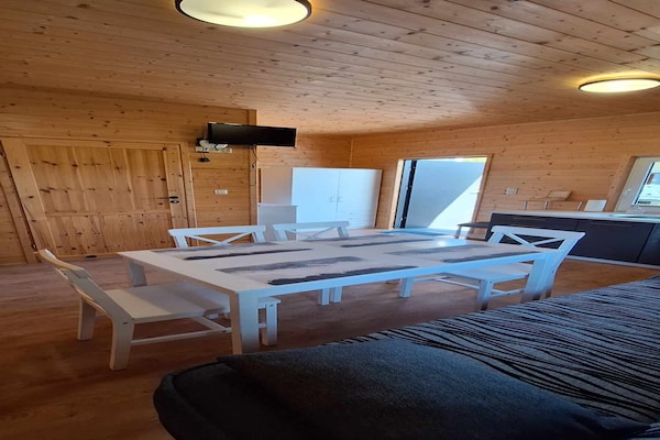 Gelijkvloers vakantiehuis voor 5 in bosrijke omgeving, 140m van strand Chłopy - thumbnail 3