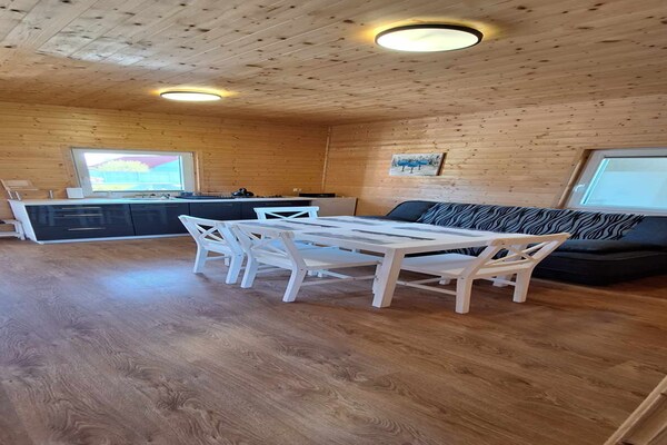 Gelijkvloers vakantiehuis voor 6 in bosrijk Chlopy, 140m van zee - thumbnail 2
