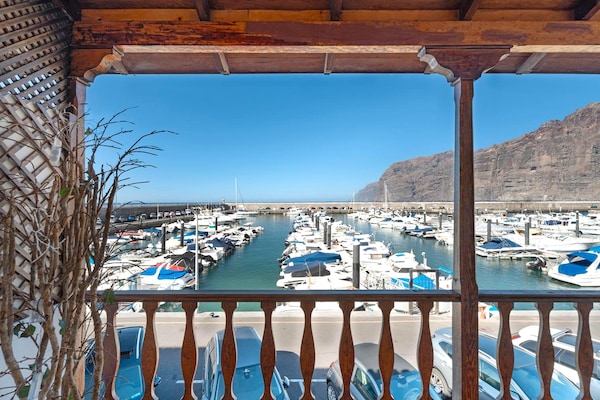 Modern appartement met zeezicht op 100m van het strand in Los Gigantes - thumbnail 1