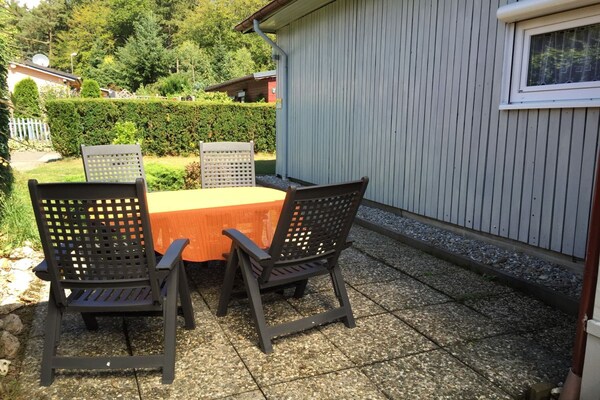 Ruim vakantiehuis met serre en garage in Rheinböllen, 2 km van centrum - thumbnail 3