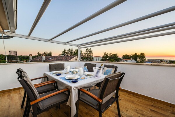 Sunset Suite Premium: Luxe appartement met zeezicht in Poreč - thumbnail 2