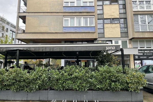 Stadsappartement Zagreb met terras, vlakbij tram en centrum - thumbnail 2