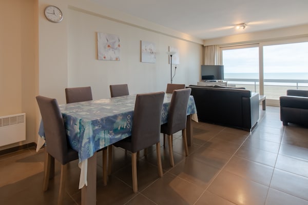 6-persoons appartement met zeezicht in Middelkerke (2) - thumbnail 2
