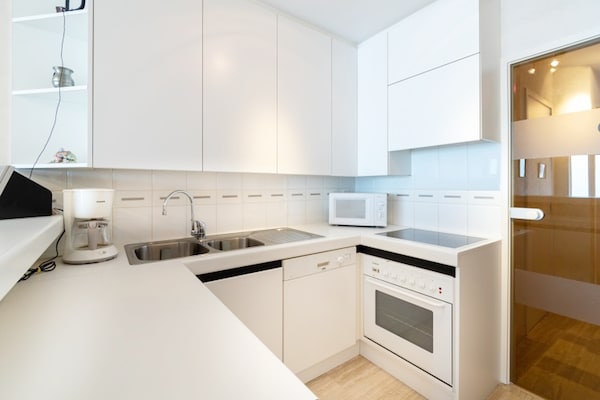 4-persoons appartement met zeezicht op de zeedijk van Middelkerke - thumbnail 2