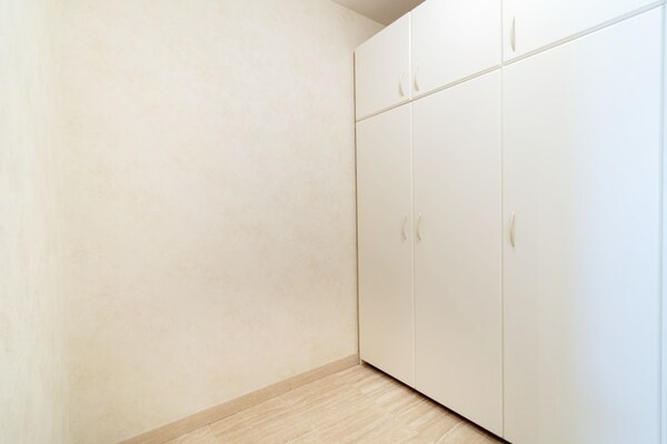 4-persoons appartement met zeezicht op de zeedijk van Middelkerke - thumbnail 6