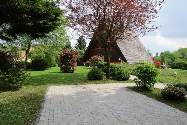 Scandinavisch vakantiehuis bij Monschau met ruime tuin op 50m van de Hoge Venen - thumbnail 2