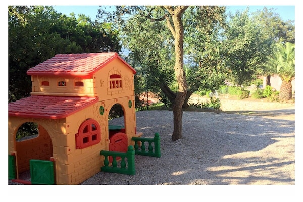 Vrijstaand vakantiehuis bij zandstrand Straccoligno, Capoliveri - thumbnail 2