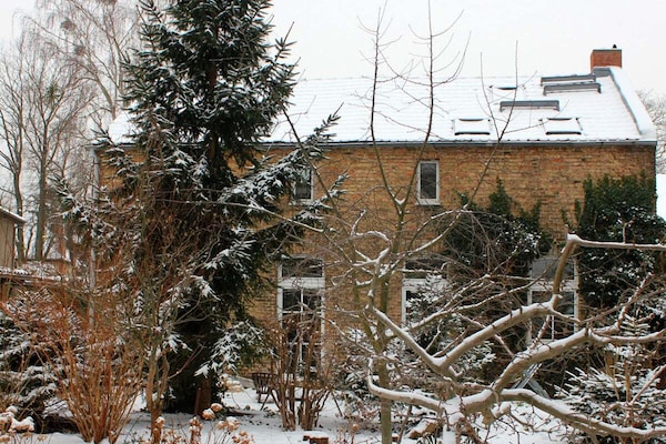 Ruim vakantiehuis met privétuin in Potsdam-Babelsberg - thumbnail 2