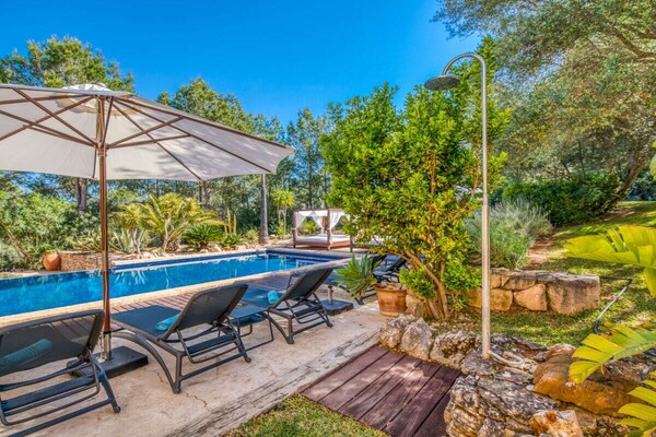 Luxe finca bij Felanitx met zoutwaterzwembad, sauna en ruime tuin - thumbnail 5