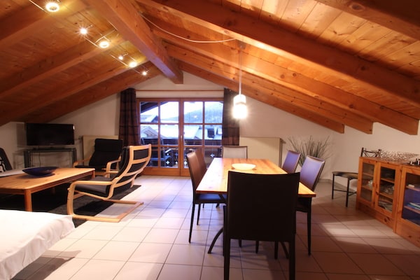Ruim vakantiehuis met balkon en bergzicht in Mittenwald, vlakbij skilift - thumbnail 4