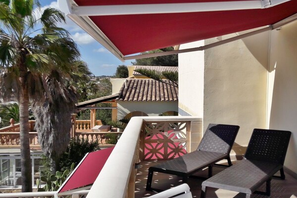 Vakantiehuis Vista del Mar met zeezicht in Cala Romantica, vlakbij het strand - thumbnail 2