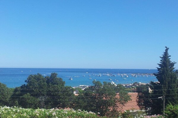 Zonovergoten villa met privézwembad en zeezicht in Sainte-Maxime - thumbnail 2