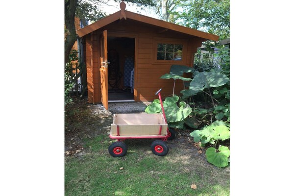 Bungalow met privéstrandhuisje in Westkapelle, 6 pers., omheinde tuin - thumbnail 6