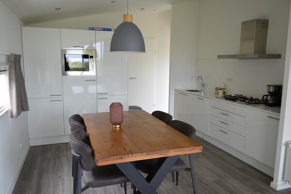 Ravenbosch Royaal: luxe vakantiehuis met bad, haard en tuin in Bemelen - thumbnail 5