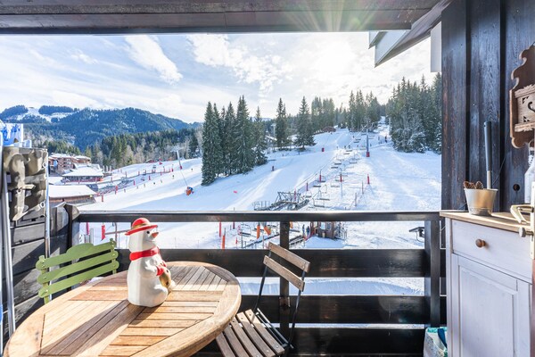 Grand Morillon N°404: knus appartement op 30 meter van de piste in Morillon - thumbnail 5