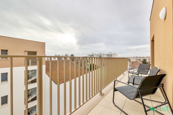 Modern appartement met balkon nabij Parijs en Disneyland, 4 personen - thumbnail 5