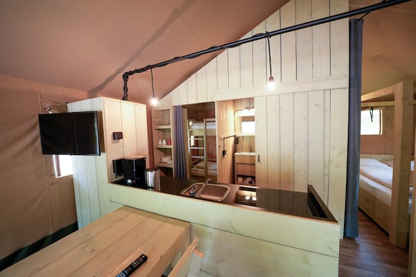 Tentlodge voor 2 in de Lüneburger Heide bij Hodenhagen - thumbnail 4