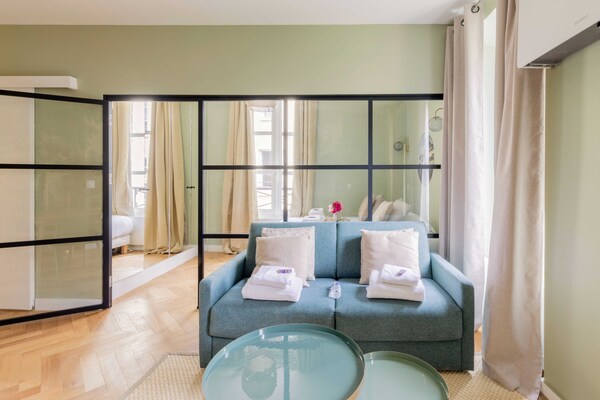 Stijlvol appartement in 7e arrondissement Parijs, dicht bij Eiffeltoren - thumbnail 6