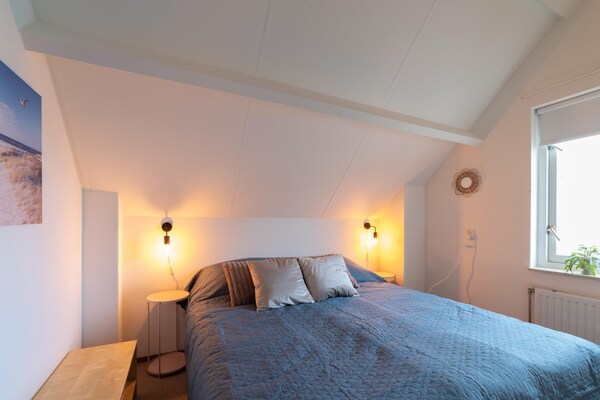 Vrijstaand vakantiehuis met sauna op 300m van zee in Wemeldinge - thumbnail 5