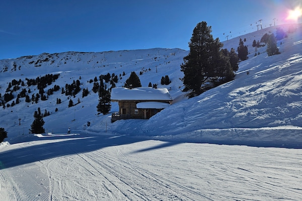 Luxe ski-in ski-out vakantiehuis Jagahütte in Bramberg am Wildkogel - thumbnail 2