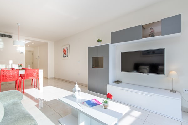 Modern appartement in Roses op 150m van strand met parkeerplaats - thumbnail 5