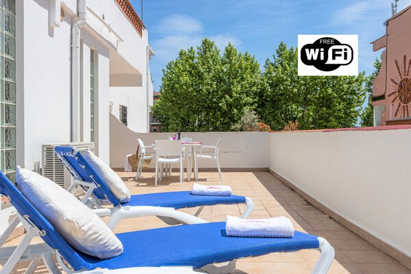 Licht appartement op de eerste verdieping met privéterras, vlakbij het strand - thumbnail 6