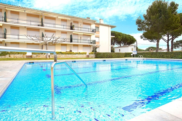 Rustiek appartement aan de Costa Brava met tuin, vlakbij zee en strand - thumbnail 5