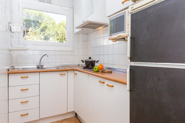 Roc Mar 1-D: Gezellig appartement met tuin op 150m van het strand in Calella - thumbnail 2