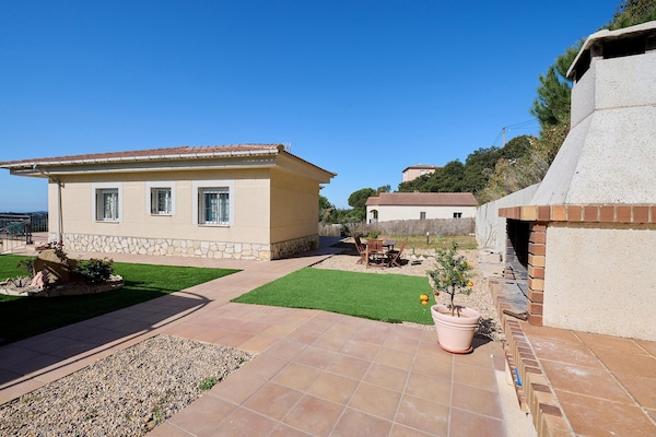 Villa Norita: Vrijstaande villa met privézwembad en zeezicht in Lloret de Mar - thumbnail 6