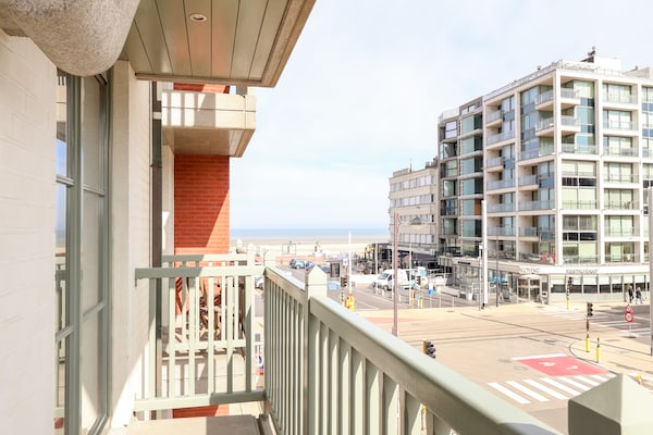 Golfbaan op 1 km: modern 4-persoons appartement in Oostduinkerke · 70 m² - thumbnail 5
