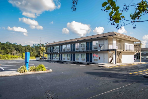 2 Full Beds - Celebration, FL