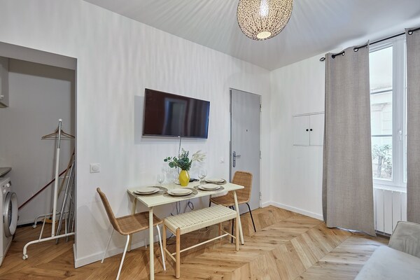 Modern appartement in Montmartre, vlakbij metro Cadet - thumbnail 5
