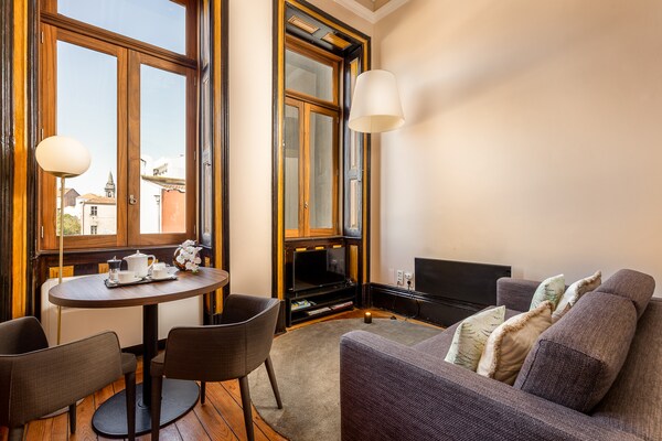Sfeervol appartement YOUROPO - Bolhão 2B in het hart van Porto - thumbnail 2
