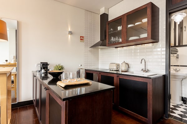 Modern appartement YOUROPO - Torre 1 in het hart van Oporto - thumbnail 3